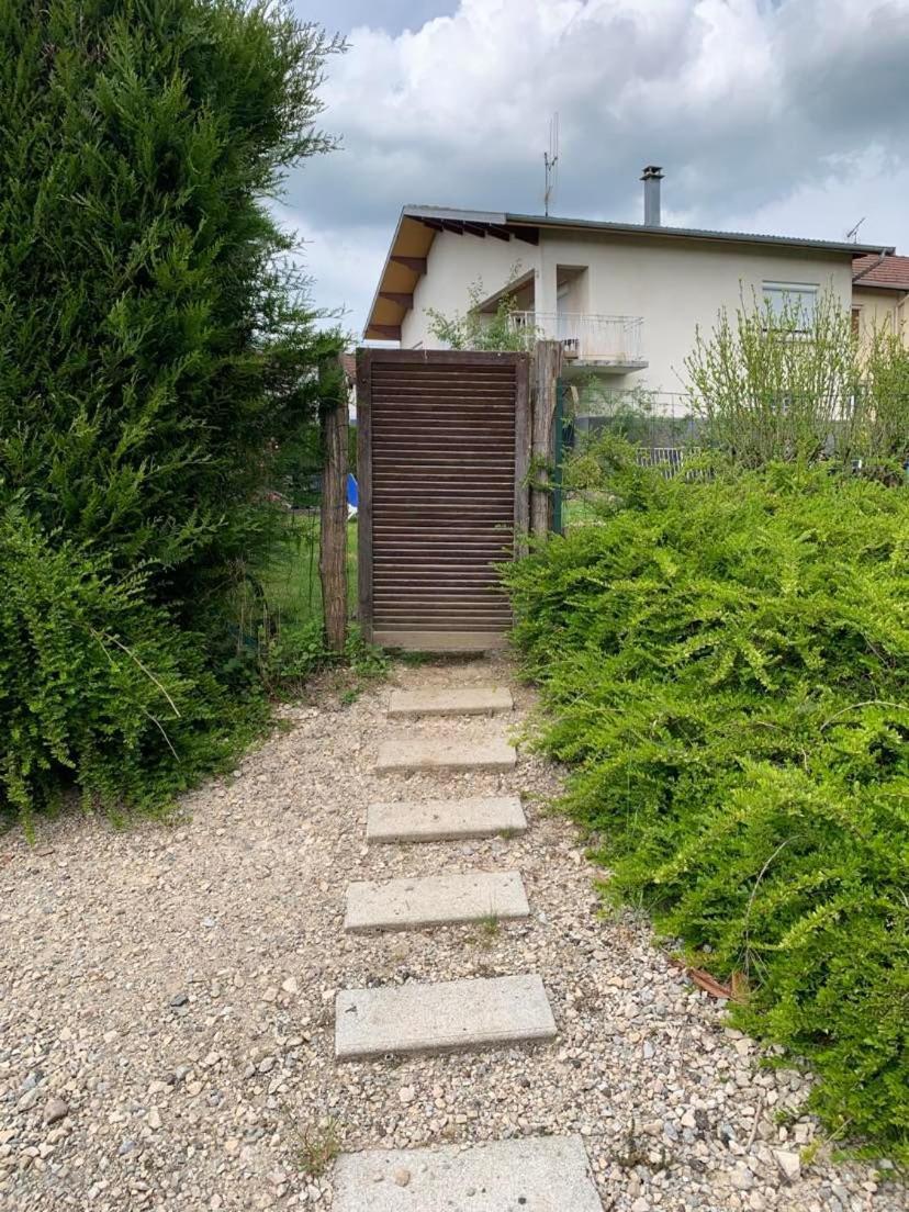 Studio 2 Personnes Luxeuil-les-Bains Kültér fotó